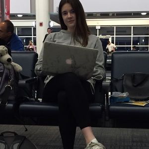 Meet your Posher, Airey