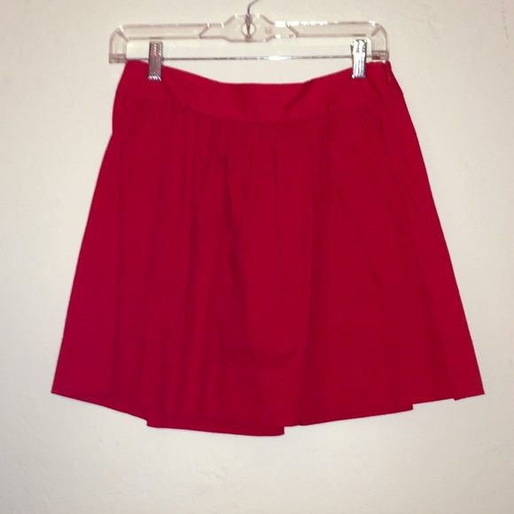 Banana Republic red skirt, size 4P - Picture 1 of 1