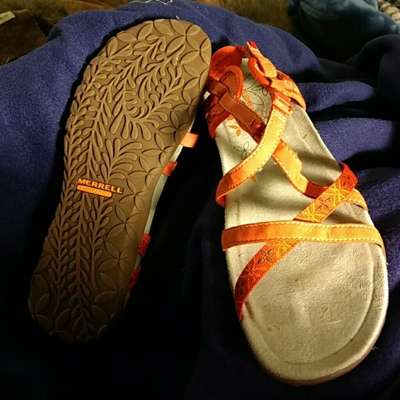 Merrell Sandals Red Clay Select Grip sz8