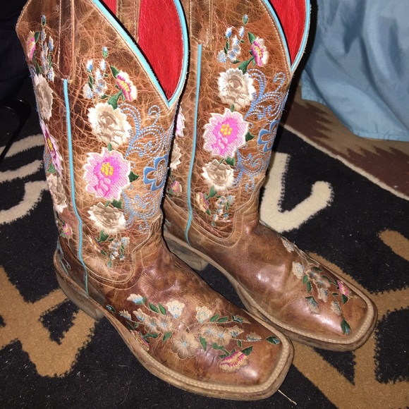 Macie bean boots. 7 1/2 M