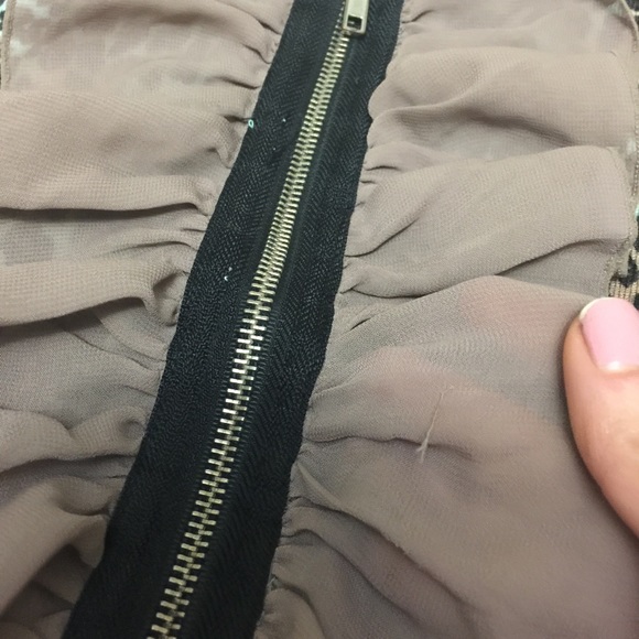 Funky, femme, unique top! - Picture 2 of 3