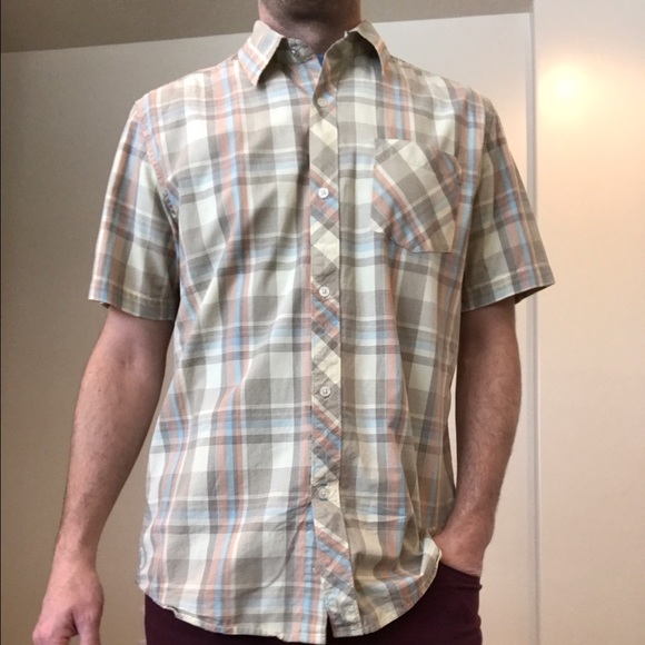 Quiksilver men's large lightweight button down
