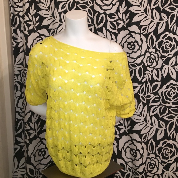 Beautiful Canary Yellow Sweater