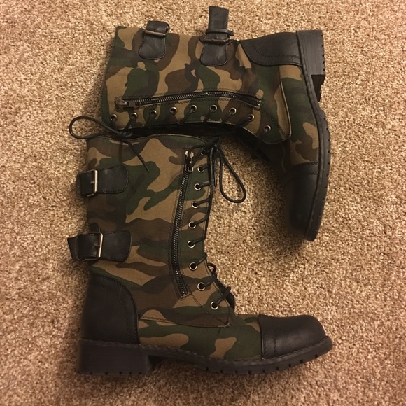 Camo combat boots