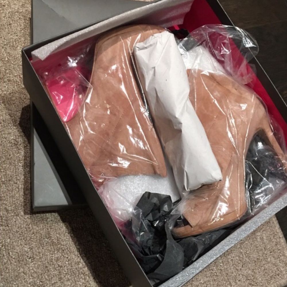 Vince Camuto Rora Split Cuff Bootie