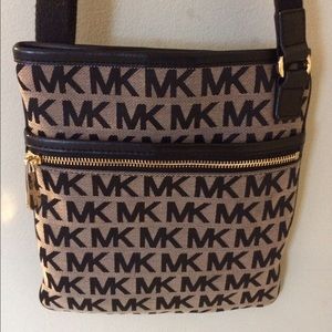 Black MK Jet Set Crossbody
