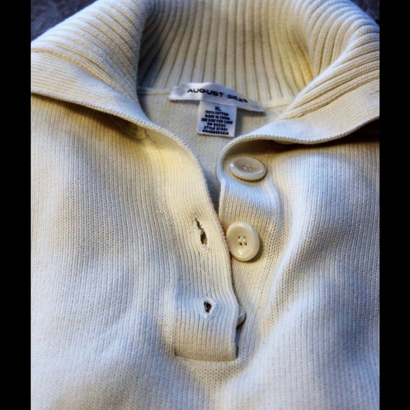 Button neck sweater - Picture 2 of 2