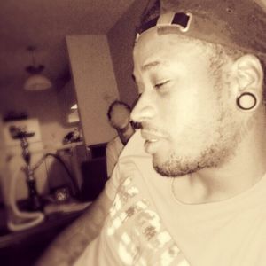 Meet your Posher, Jeronne