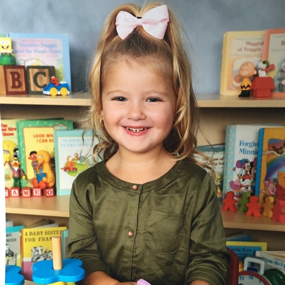 Meet your Posher, Vanessa - Picture 3 of 7