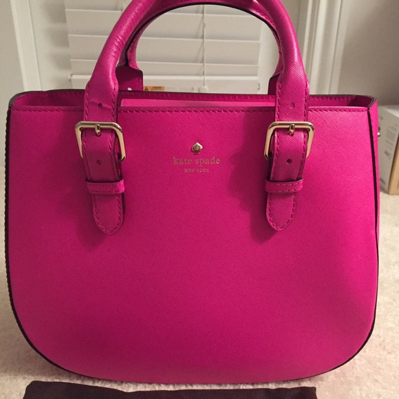 kate spade Handbags - Kate spade purse