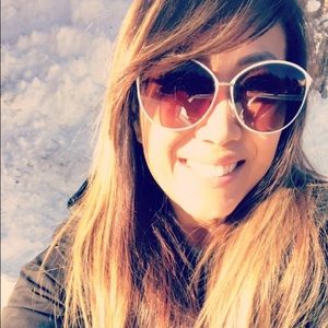Meet your Posher, Marisa