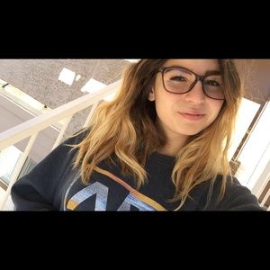 Meet your Posher, Richelle