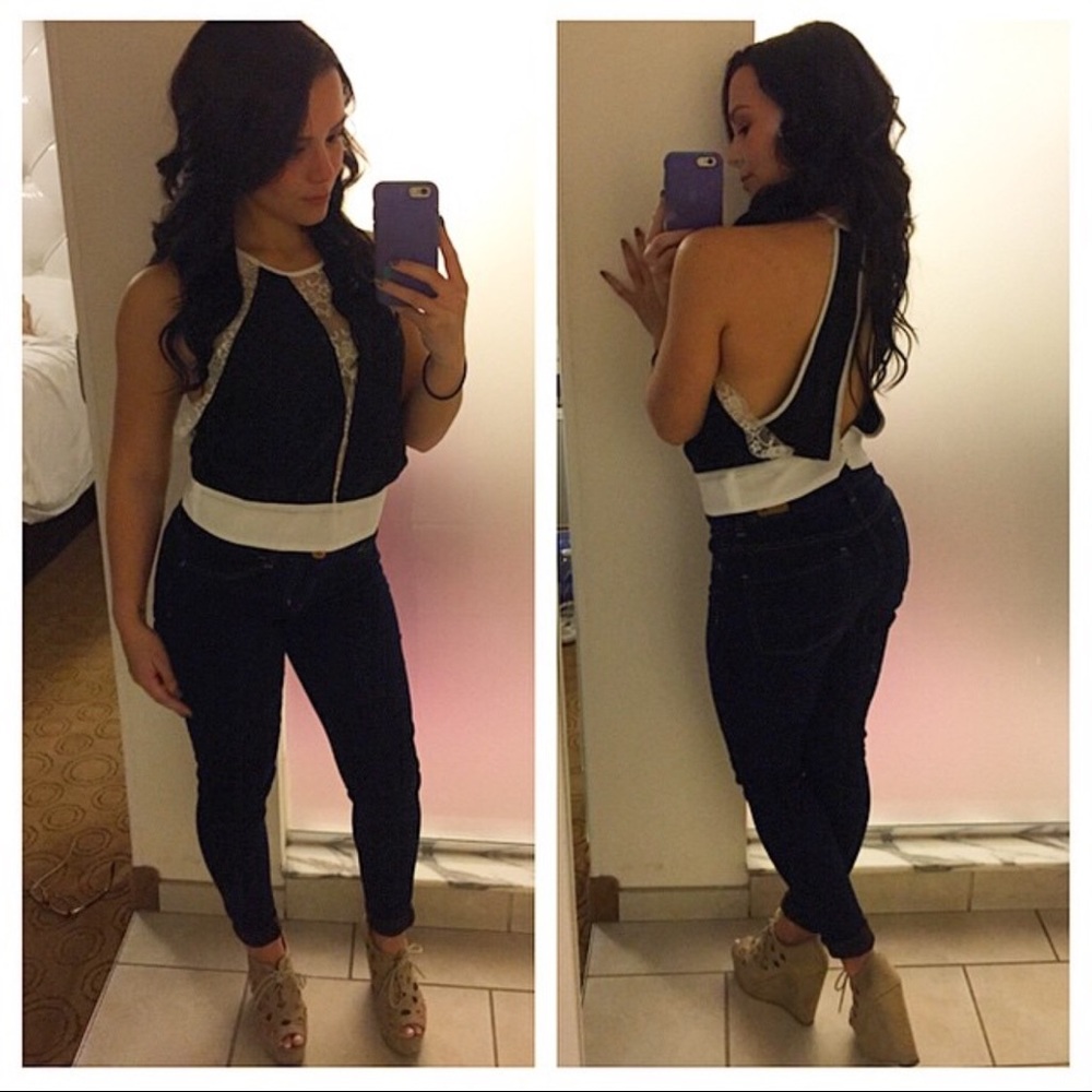 Lace crop top