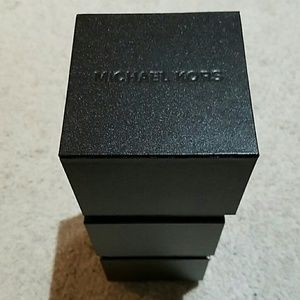 Michael Kors Watch Boxes (3)