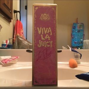 Juicy Couture perfume