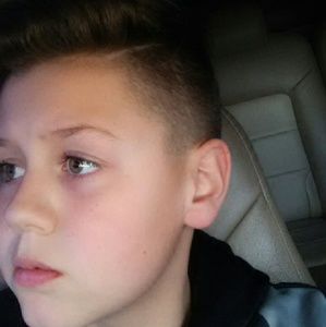 Meet your Posher, Ethan