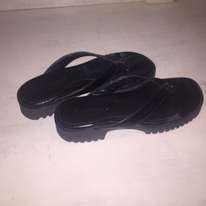 Women's Rangoni Black Size 7 Sandals