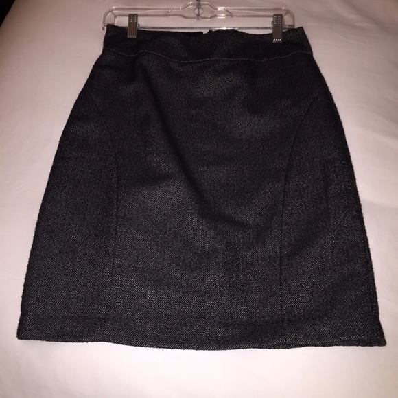 Banana Republic size 4 pencil skirt - Picture 1 of 3