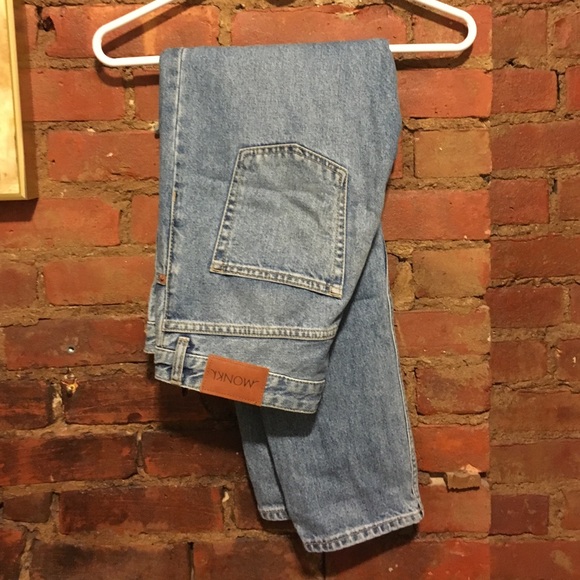 Asos - Monki girlfriend jeans. Awesome fit
