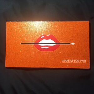 🌹✨ Makeup Forever palette 15 artist shadow