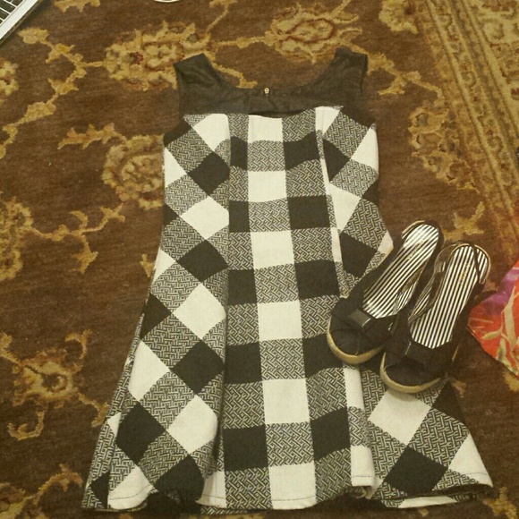 🚗MOVING  - MUST GO by TOMORROW! - OFFERS WELCOME