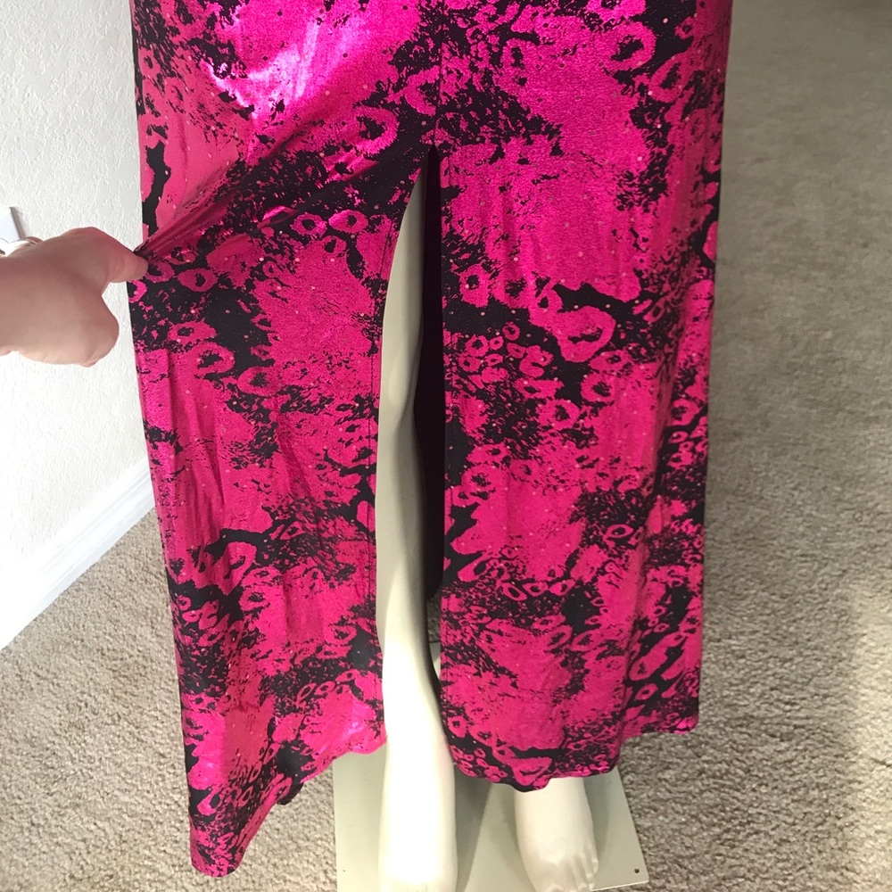 Black and Pink Long Dress - Picture 3 of 4