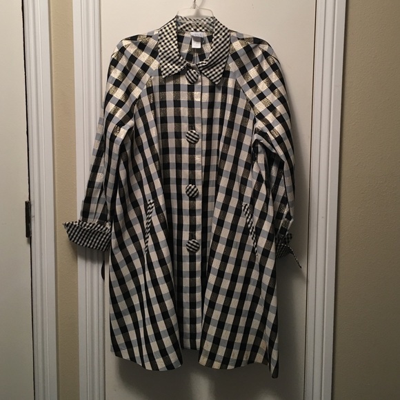 Checkered 60s vintage swing coat - hits at knee