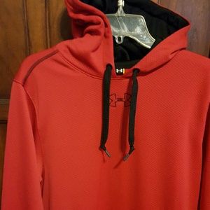 Under Armour Sweatshirt