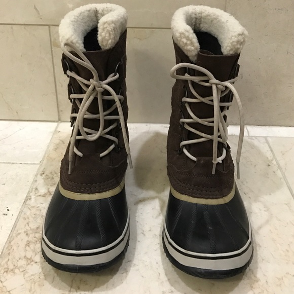 Sorel lined and waterproof winter boots
