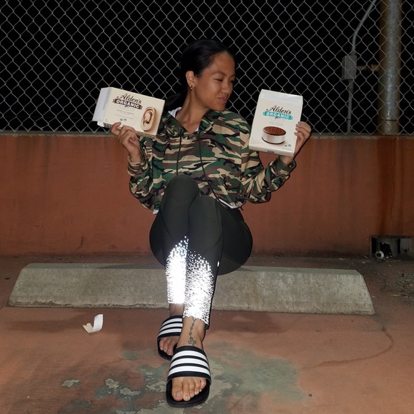 Meet your Posher, Emerald - Picture 3 of 7