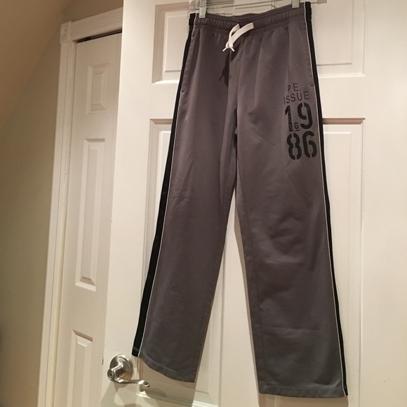 GAP Boys Sweatpants - Picture 2 of 4