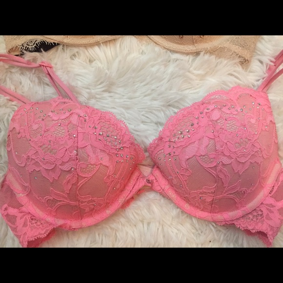 Victoria's Secret bra