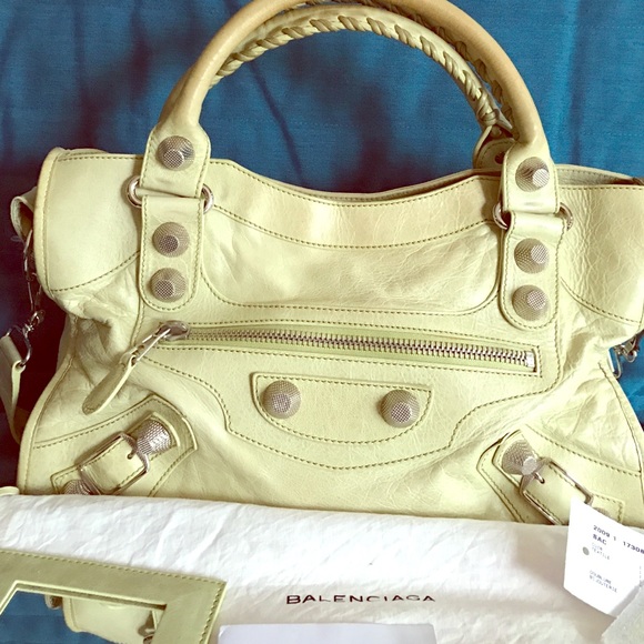 ❌SOLD❌Balenciaga Giant City Silver❌SOLD❌ - Picture 1 of 4