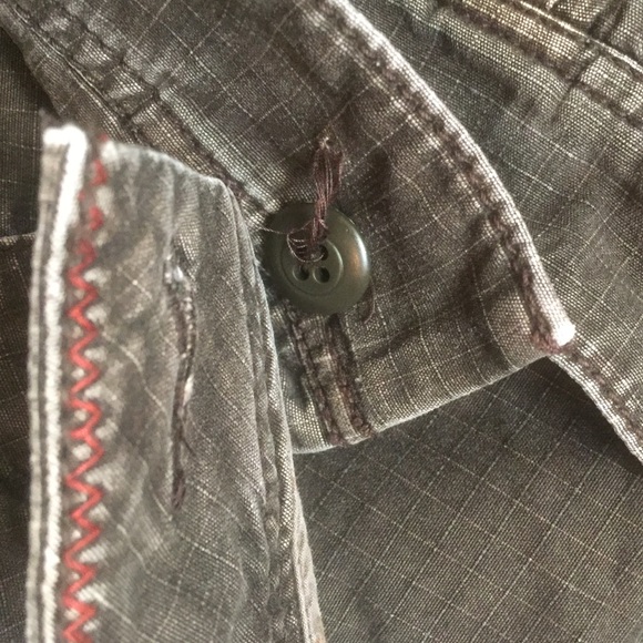 tommy bahama shorts - Picture 3 of 3