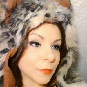 Meet your Posher, Dani