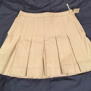 Gap pleated skirt size 4