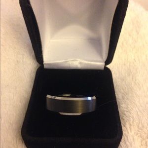 Black brushed/polished tungsten men's band.