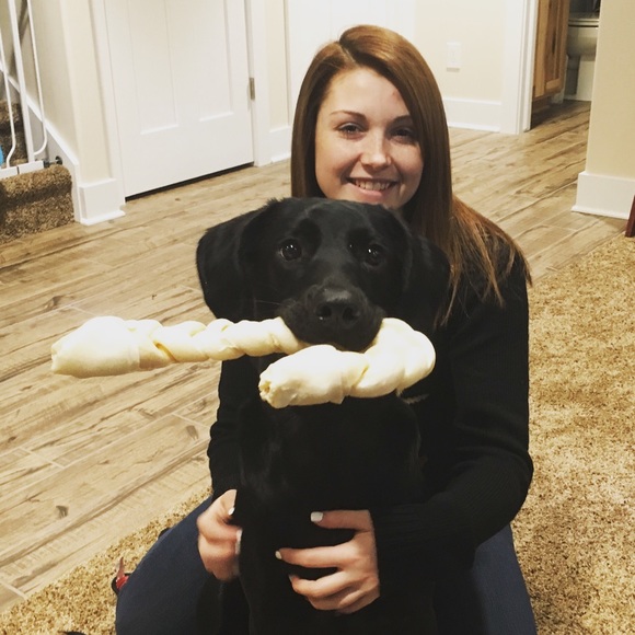 Meet your Posher, Courtney