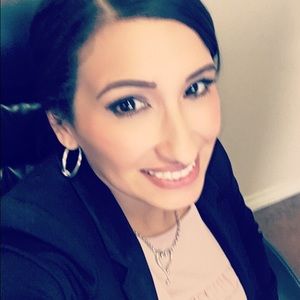 Meet your Posher, Brandy