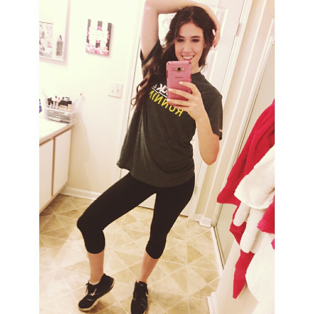 Meet your Posher, Caroline