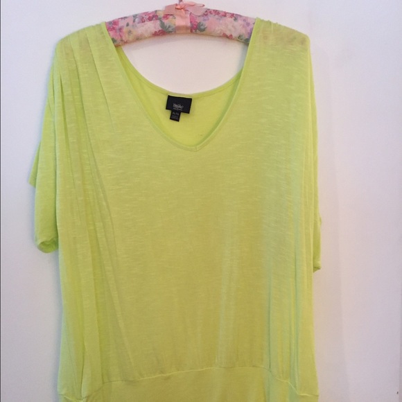 Neon green/yellow shirt sleeve shirt
