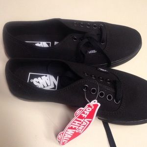 Brand new women's vans