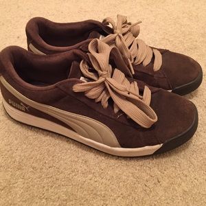Size 13 Puma Shoes