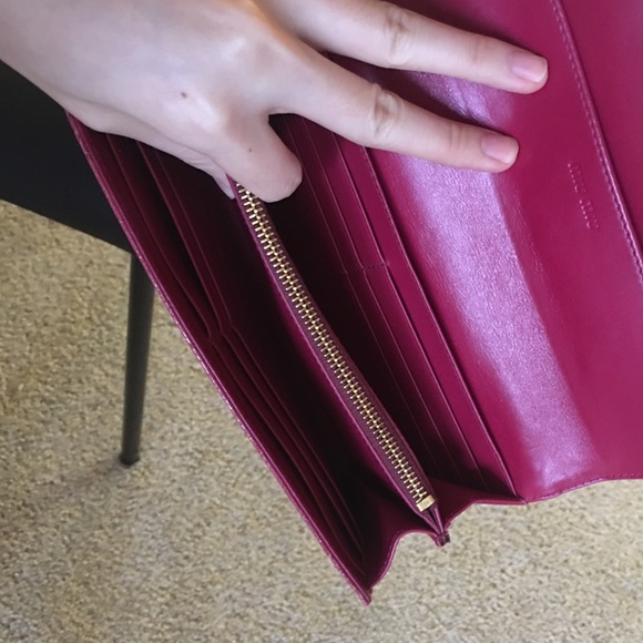 Miu Miu pink Long wallet great condition - Picture 3 of 4