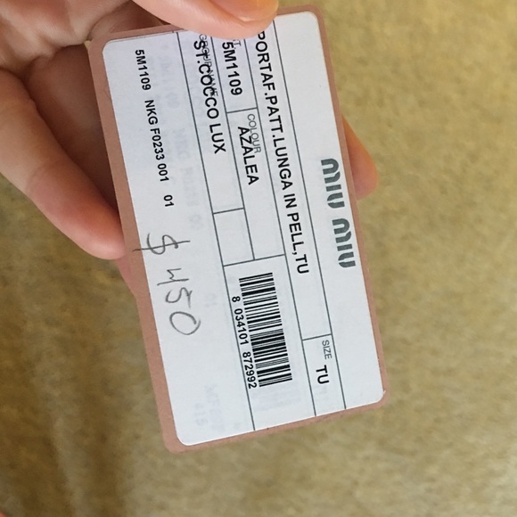 Miu Miu pink Long wallet great condition - Picture 4 of 4