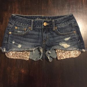 American Eagle denim shorts - size 0