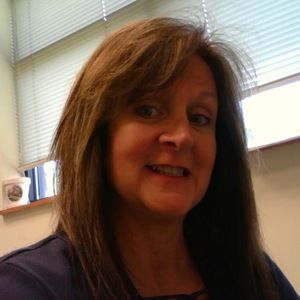 Meet your Posher, Elaine