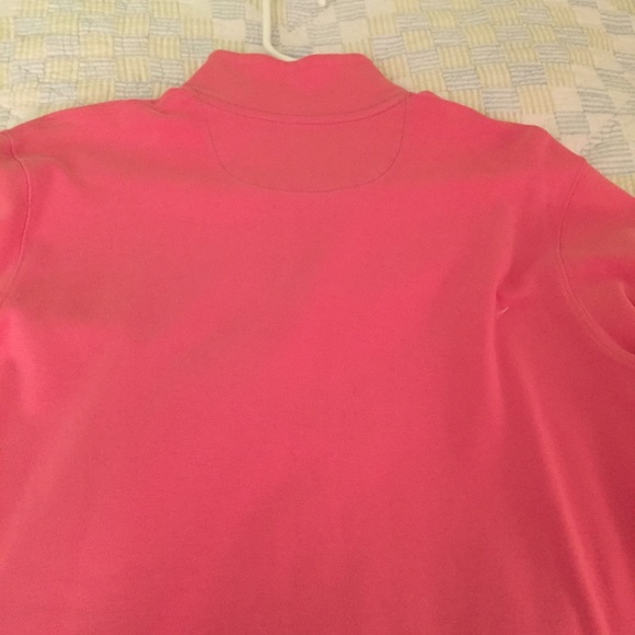 SOLD!!! Vineyard Vines Sweatshirt - Picture 4 of 4