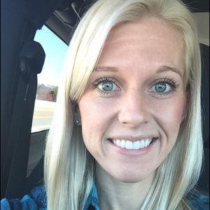 Meet your Posher, Kaitlyn