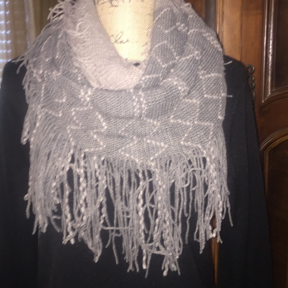 Sale 50% off bundle 4 or more items ❗️❗️❗️